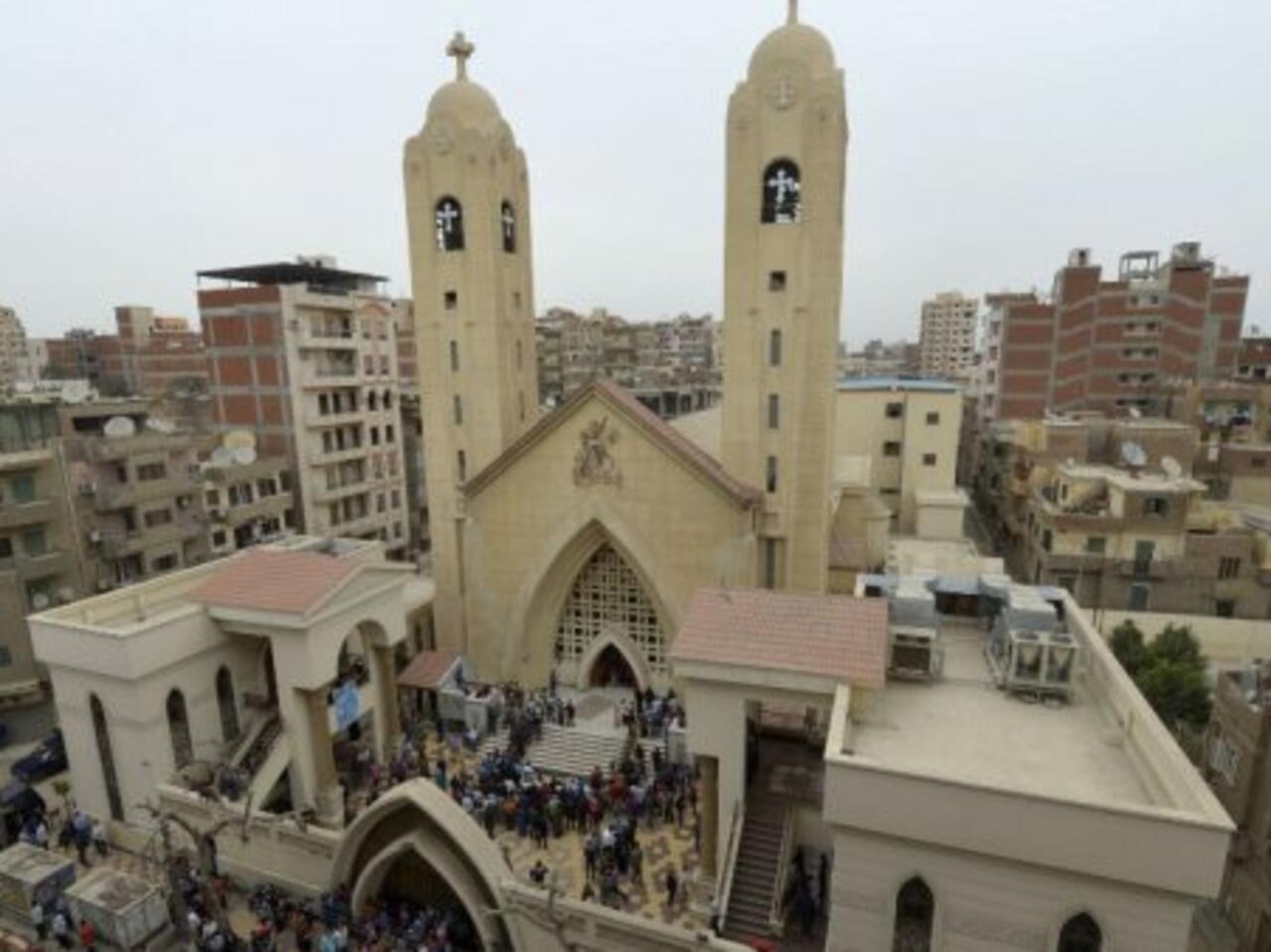 41 قتيلا في حريق كبير بكنيسة غرب القاهرة